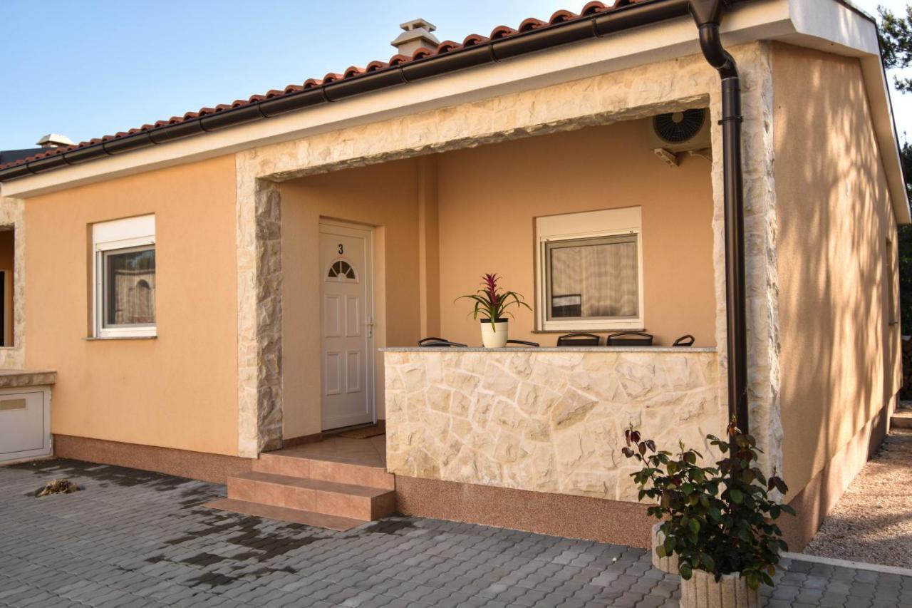 Apartmani Lukic Вир Экстерьер фото