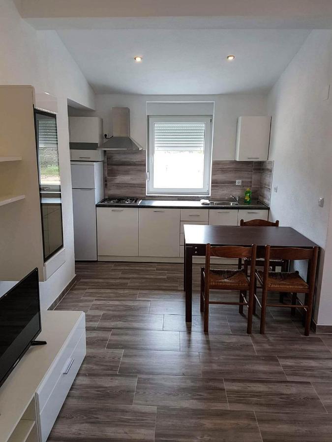 Apartmani Lukic Вир Экстерьер фото